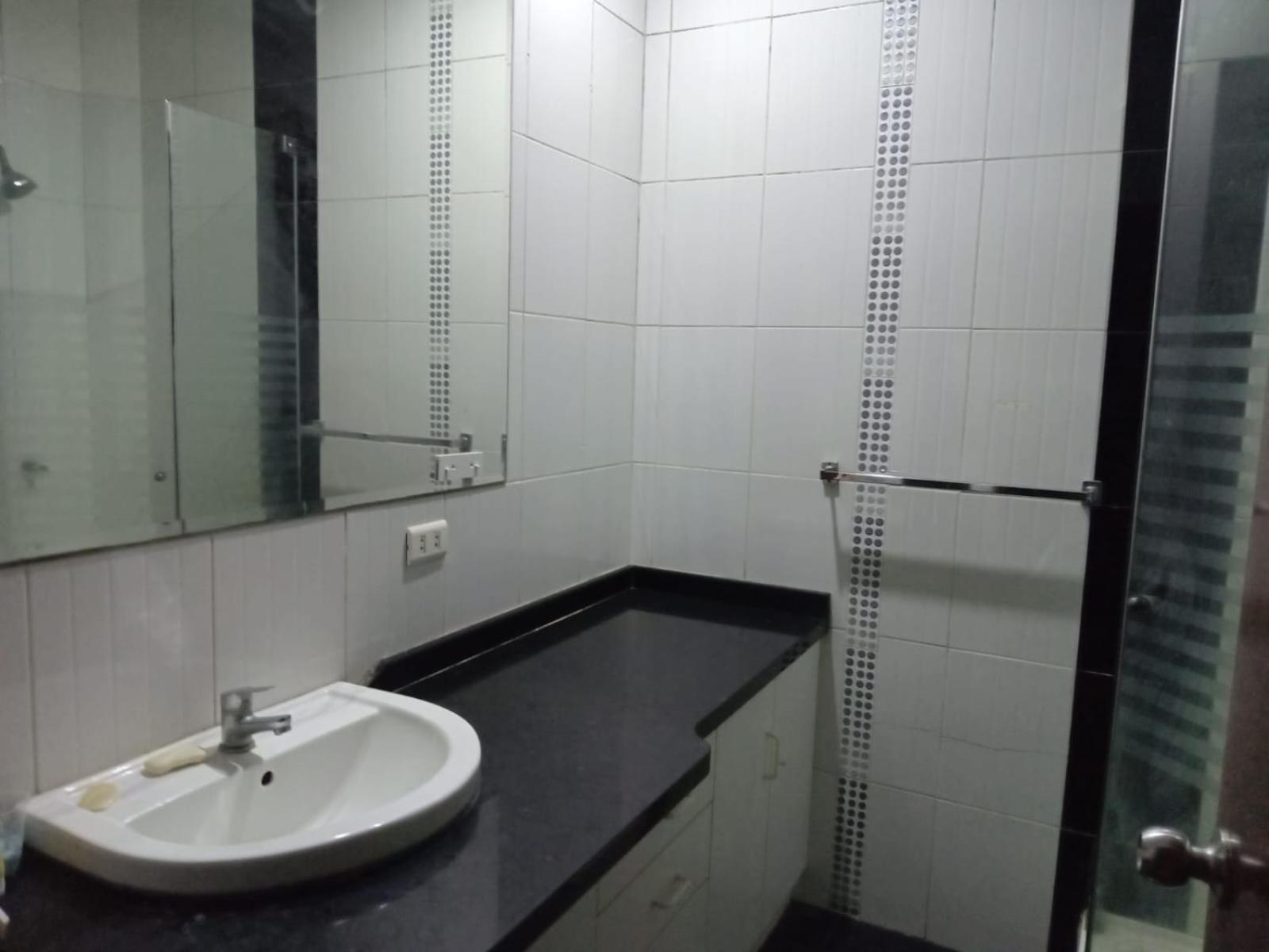 Hostel Colores Miraflores ليما المظهر الخارجي الصورة