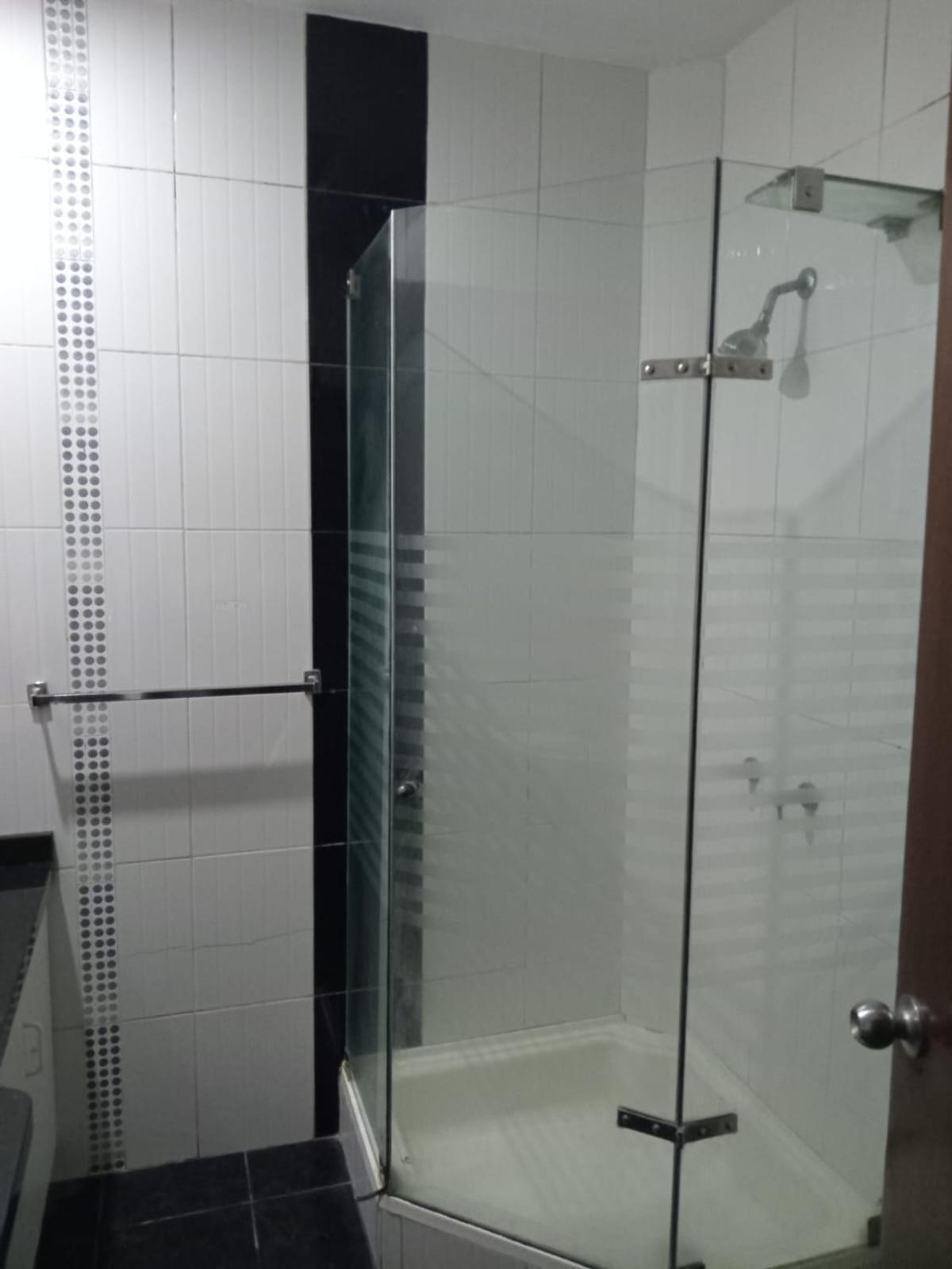 Hostel Colores Miraflores ليما المظهر الخارجي الصورة