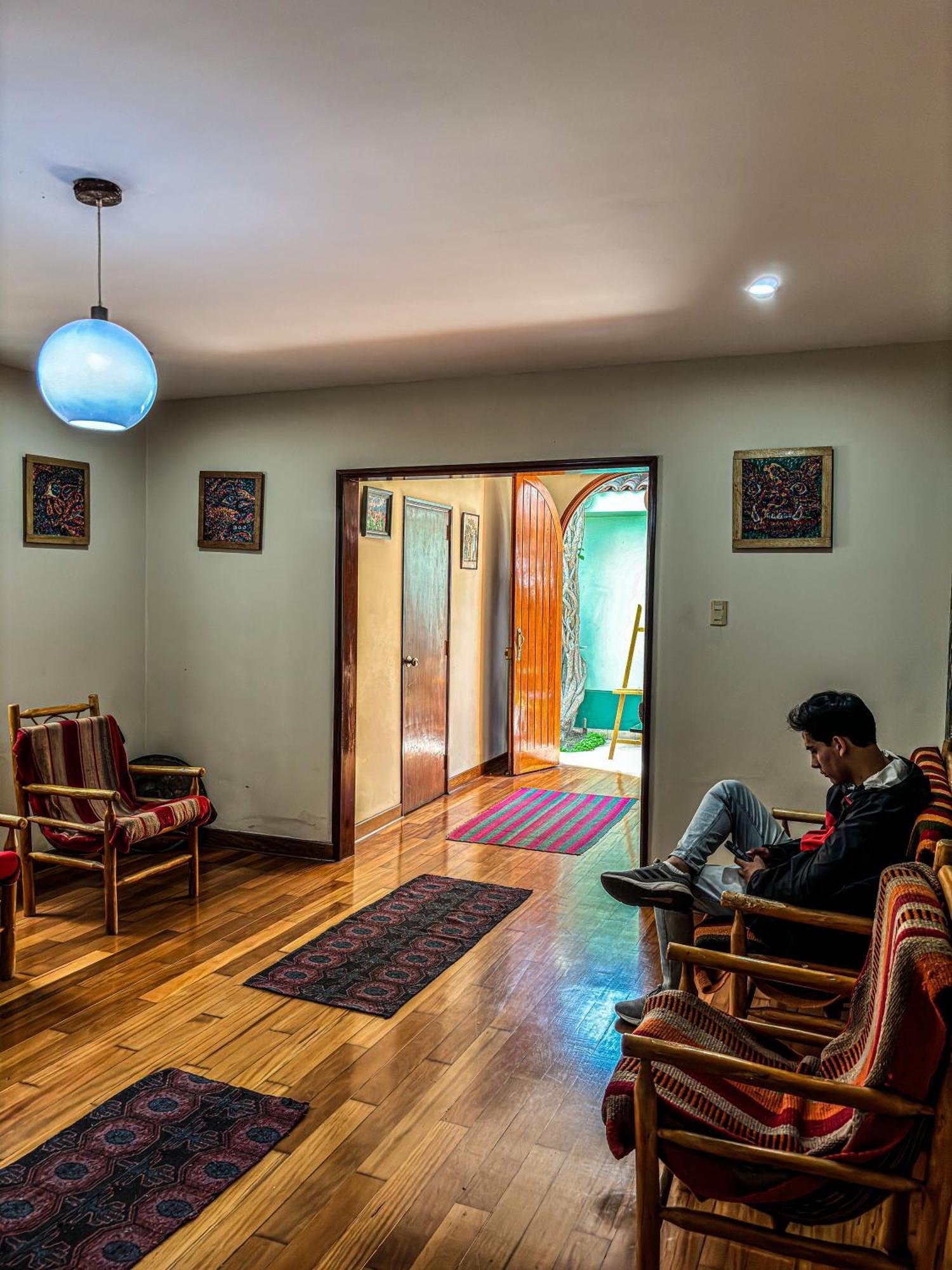 Hostel Colores Miraflores ليما المظهر الخارجي الصورة